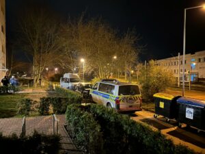 Mehr über den Artikel erfahren Polizei hebt Keller mit Diebesgut aus / 6-stündiger Polizeieinsatz im Braunschweiger Bogen
